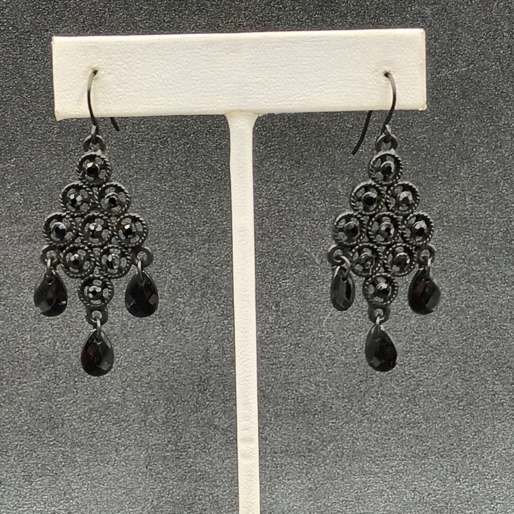 Pierced Earrings Black Metal Faceted Acrylic Chandelier Statement Dangle 1 3/4"