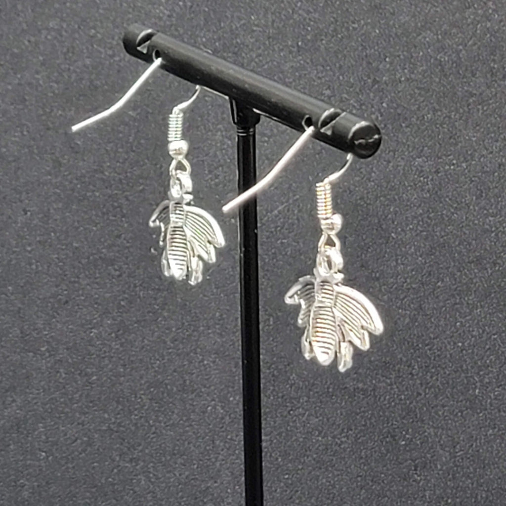 Bee Pierced Earrings Silver tone Dangle Embossed 5/8"