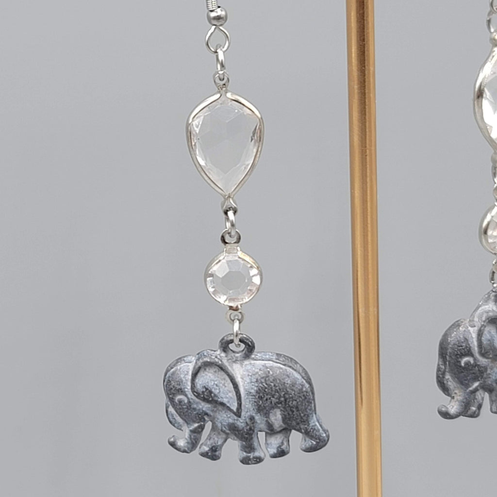 Pewter Elephant Pierced Earrings Silver tone Dangle  2.5 in
