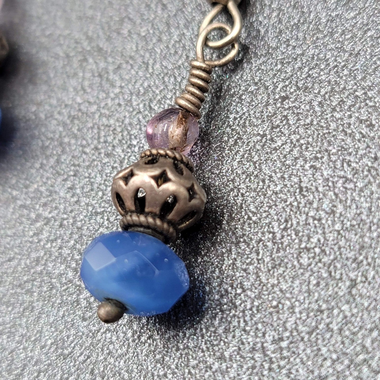 Pierced Earrings Silver tone Blue Glass Faceted Bead Dangle 1"