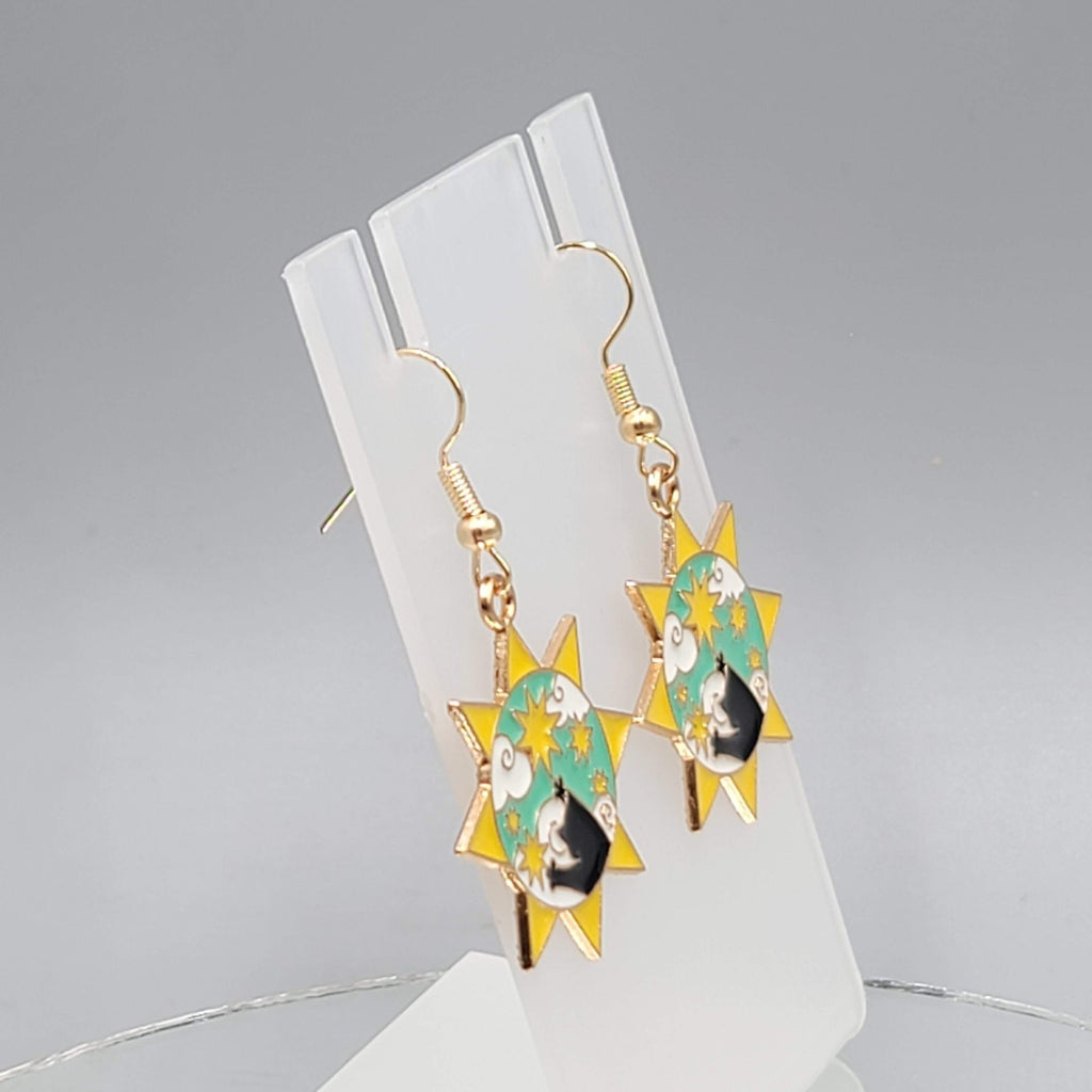 Kitty Cat in the Sun Enamel Pierced Earrings Gold tone Dangle 1 1/8"