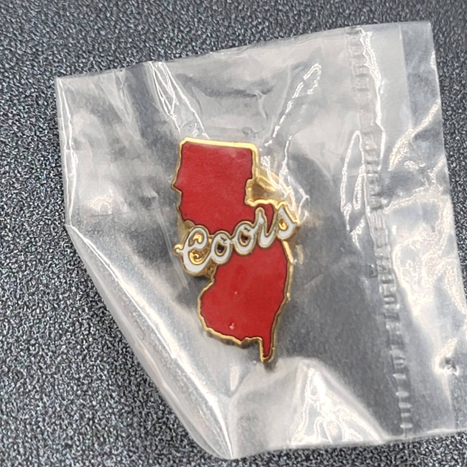 New Jersey Vintage State Coors Beer Souvenir Lapel Pin Red Enamel NOS