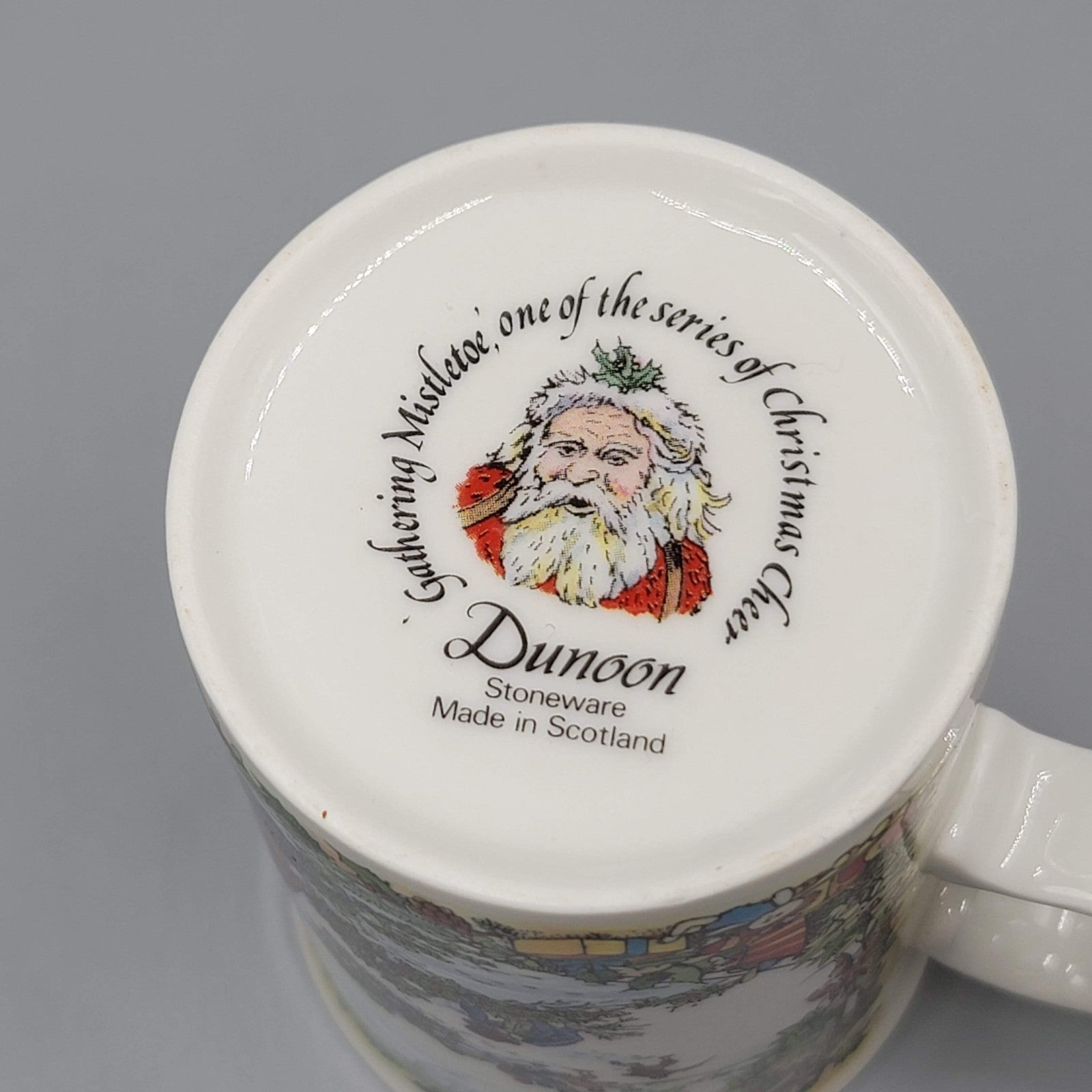 Gathering Mistletoe Stoneware Mug Dunoon Scotland Christmas Cheer Series