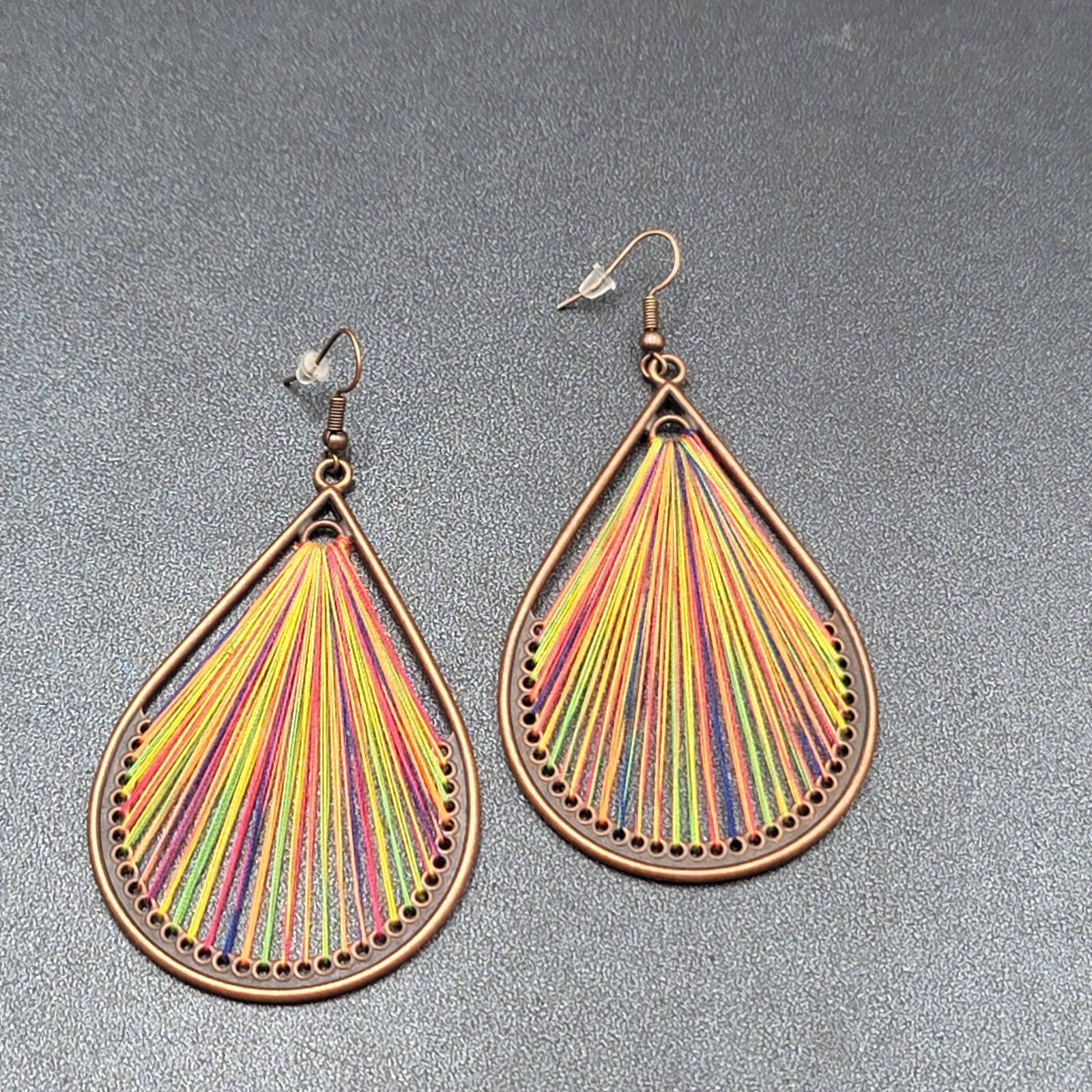 New Boho Pierced Earrings Copper tone Rainbow Threaded Dangle Teardrop 2.75"