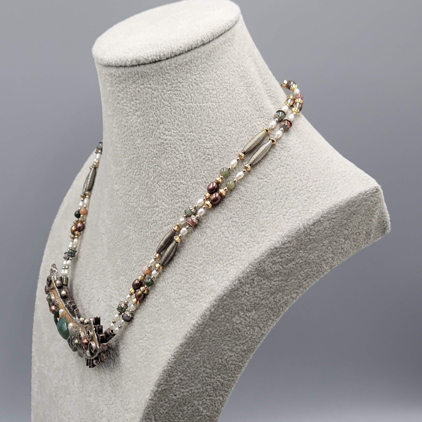 Ethnic Multi Stone Necklace Mixed Materials 18"-22"