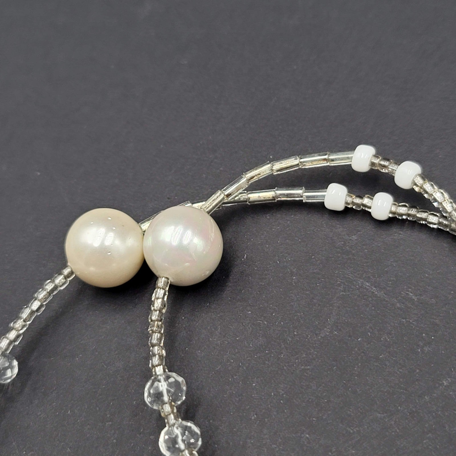 Necklace Clear and White Beaded Silver tone Faceted Teardrop Pendant 18"