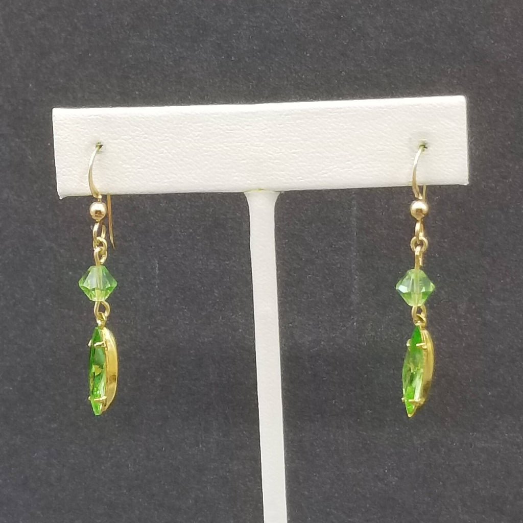Pierced Earring Gold tone Green Crystal Faceted Bead Statement Dangle 1 1/8"