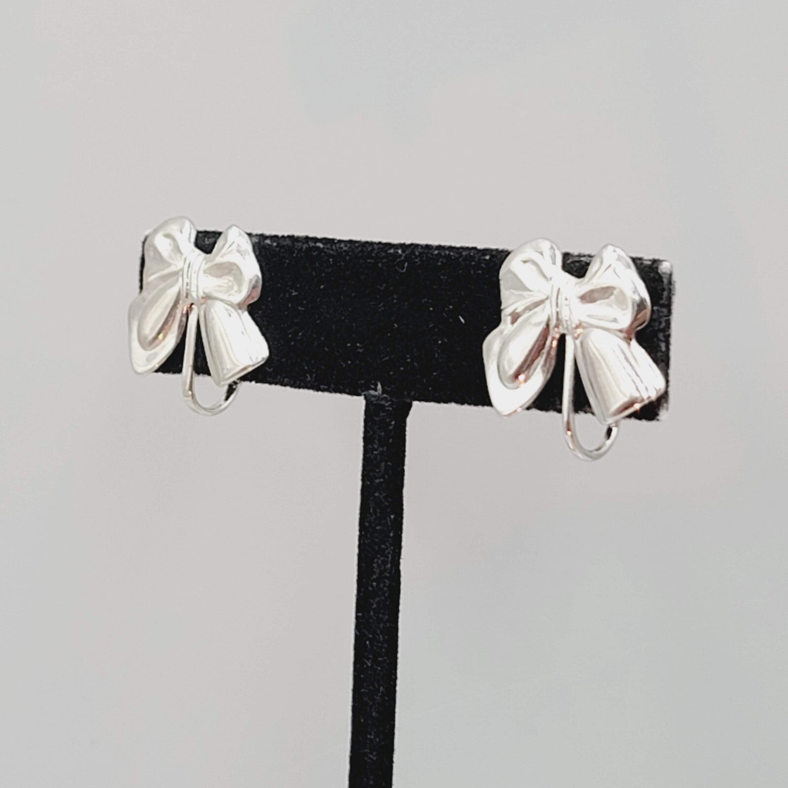 Vintage Bow Stud Clip on Earrings Silver tone Studs Lightweight 5/8"
