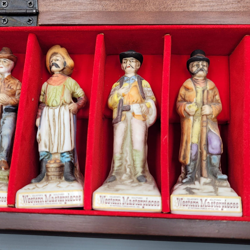 Western Masterpieces Figurines Set of 6 Cowboy Old West in Wooden Display Case