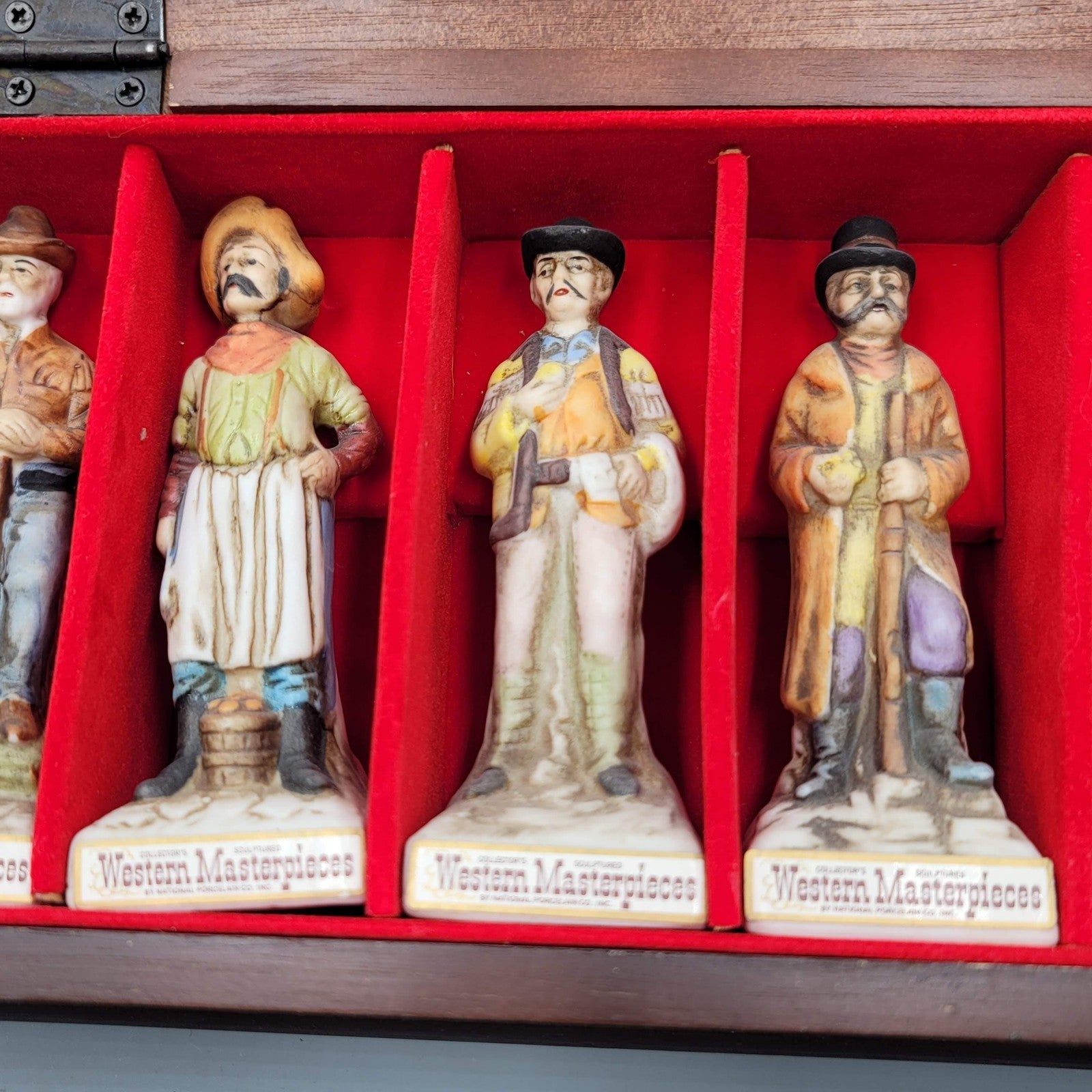 Western Masterpieces Figurines Set of 6 Cowboy Old West in Wooden Display Case