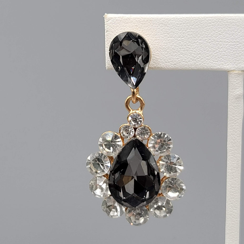 Gray Teardrop Glass Pierced Earrings Gold tone Dangle 2"