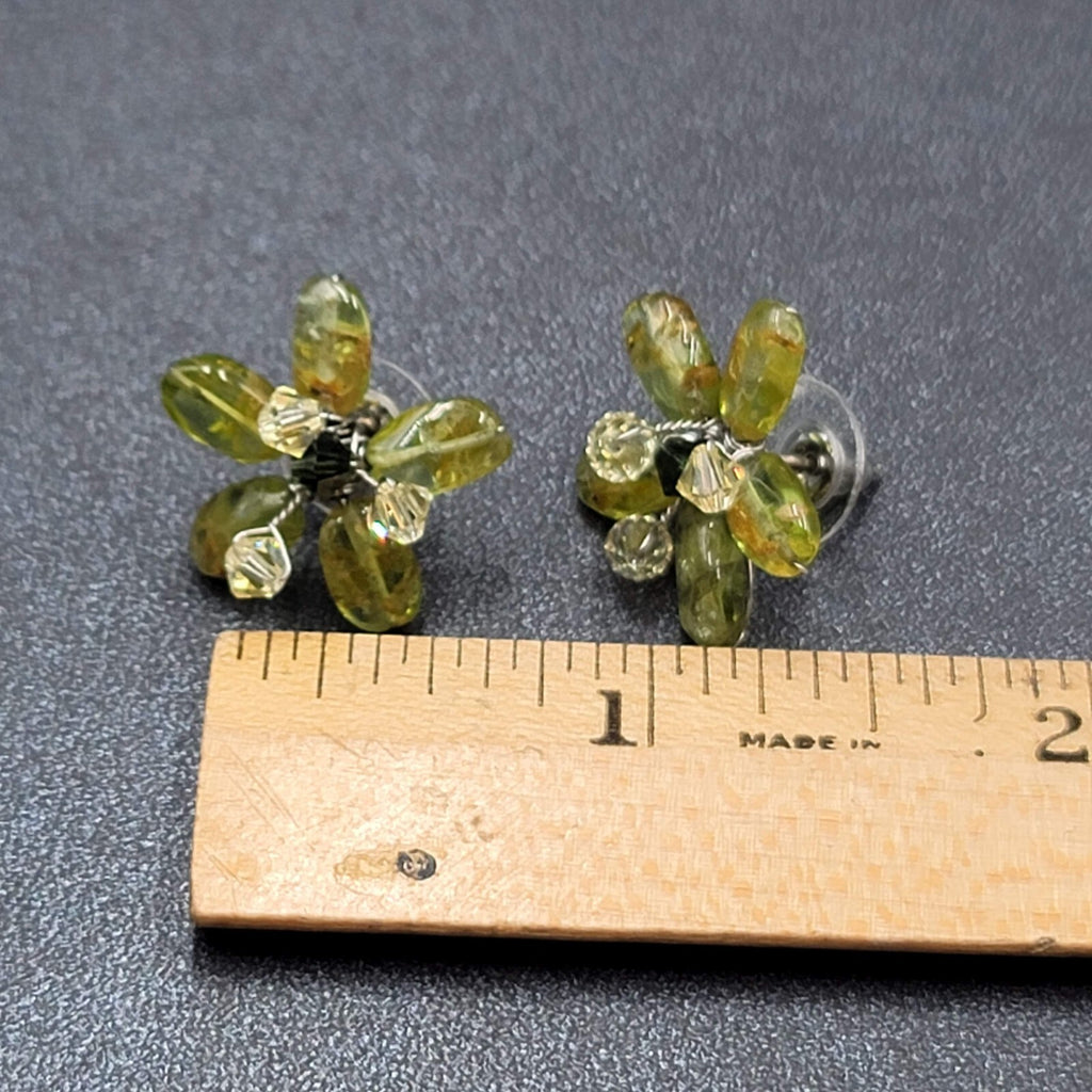 Pierced Earrings Green Stone Artisan Made Flower Studs 3/4"