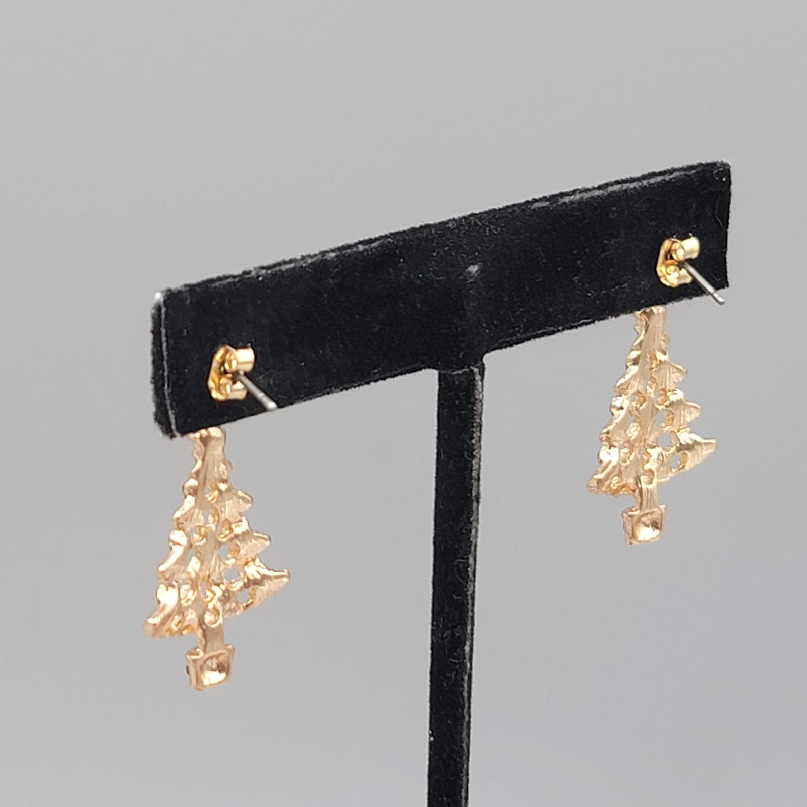 Christmas Tree Pierced Earrings Gold tone Dangle 1.25 in