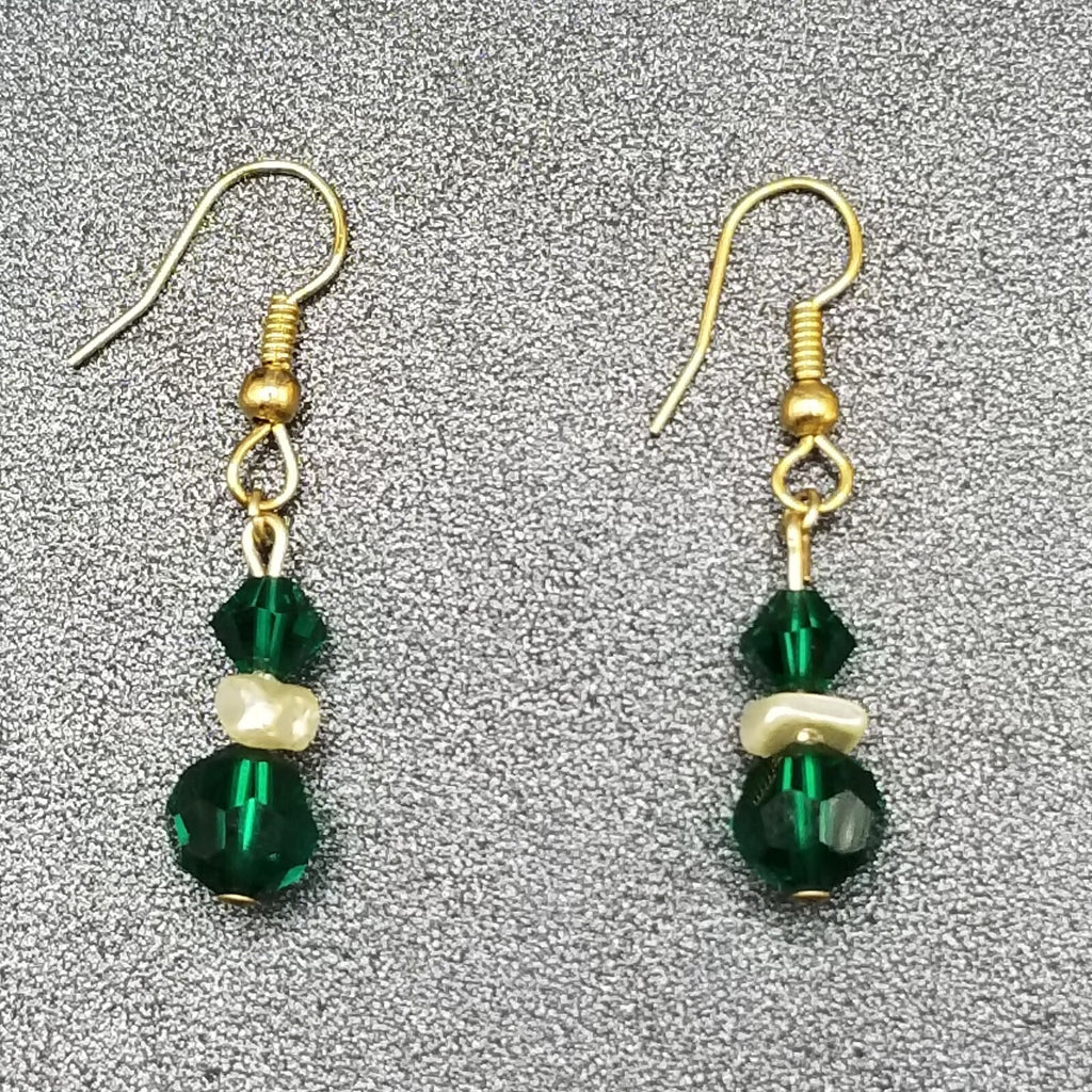 Pierced Earrings Gold tone Green Faceted Crystal Beaded Dangle  3/4"