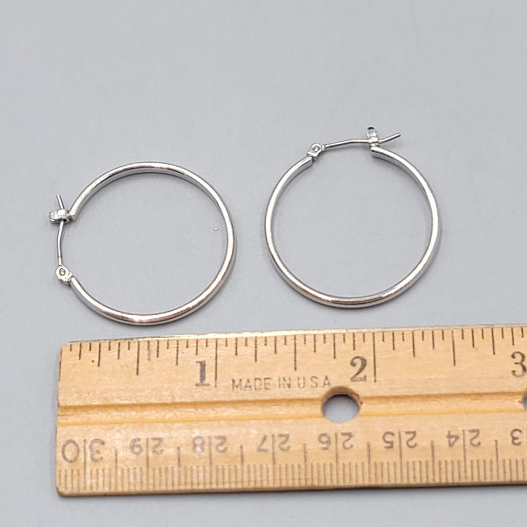 Silver tone Hoops Pierced Earrings Flat Rounded 1 in