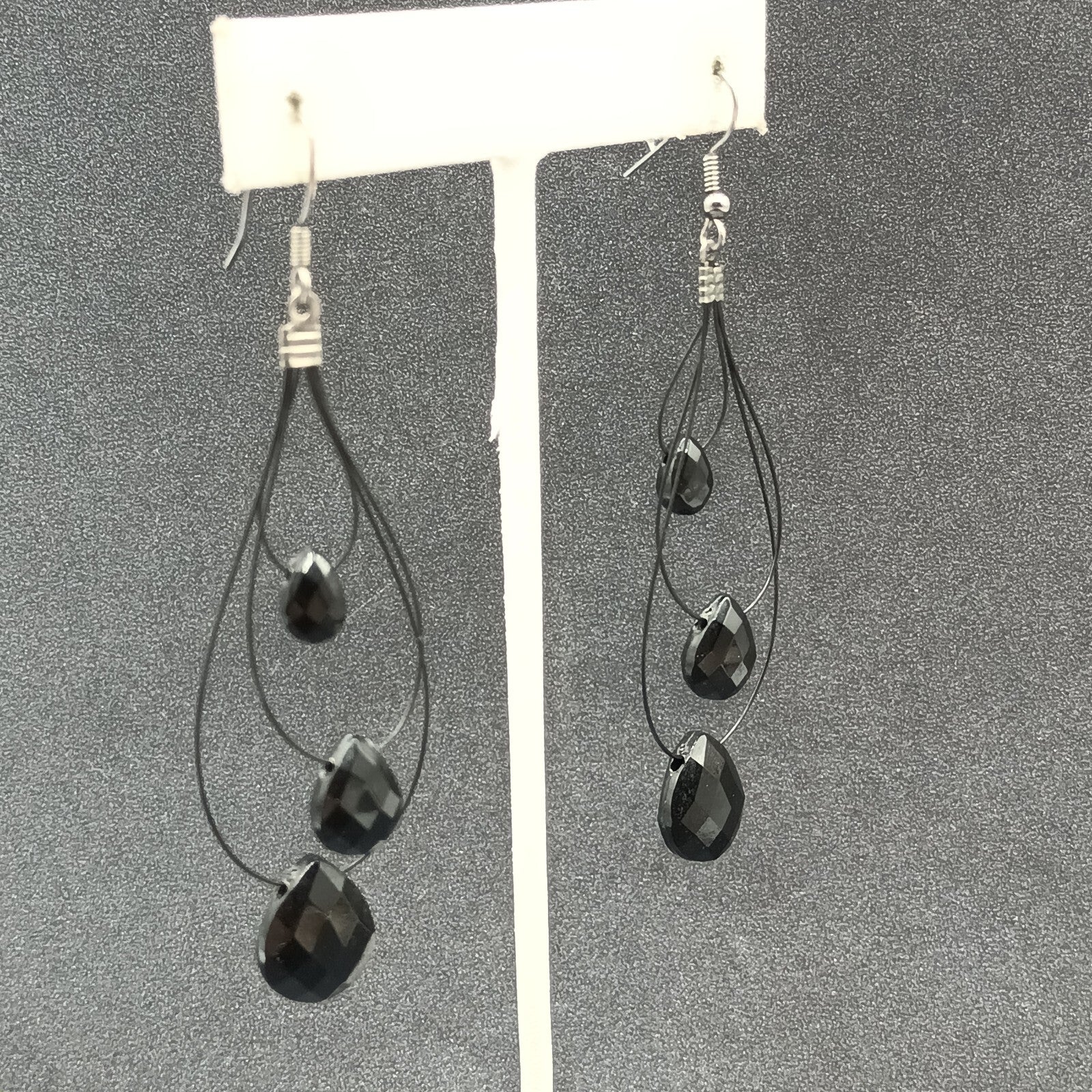 Pierced Earrings Black Plastic Loop Faceted Acrylic Teardrop Bead Dangle 2 3/4"