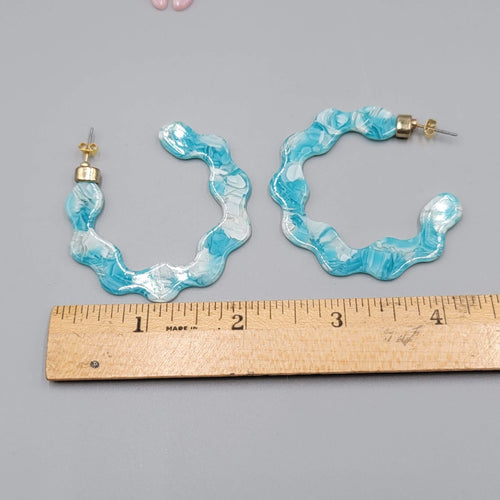 Blue Resin Scalloped Hoops Pierced Earrings Gold tone 2"