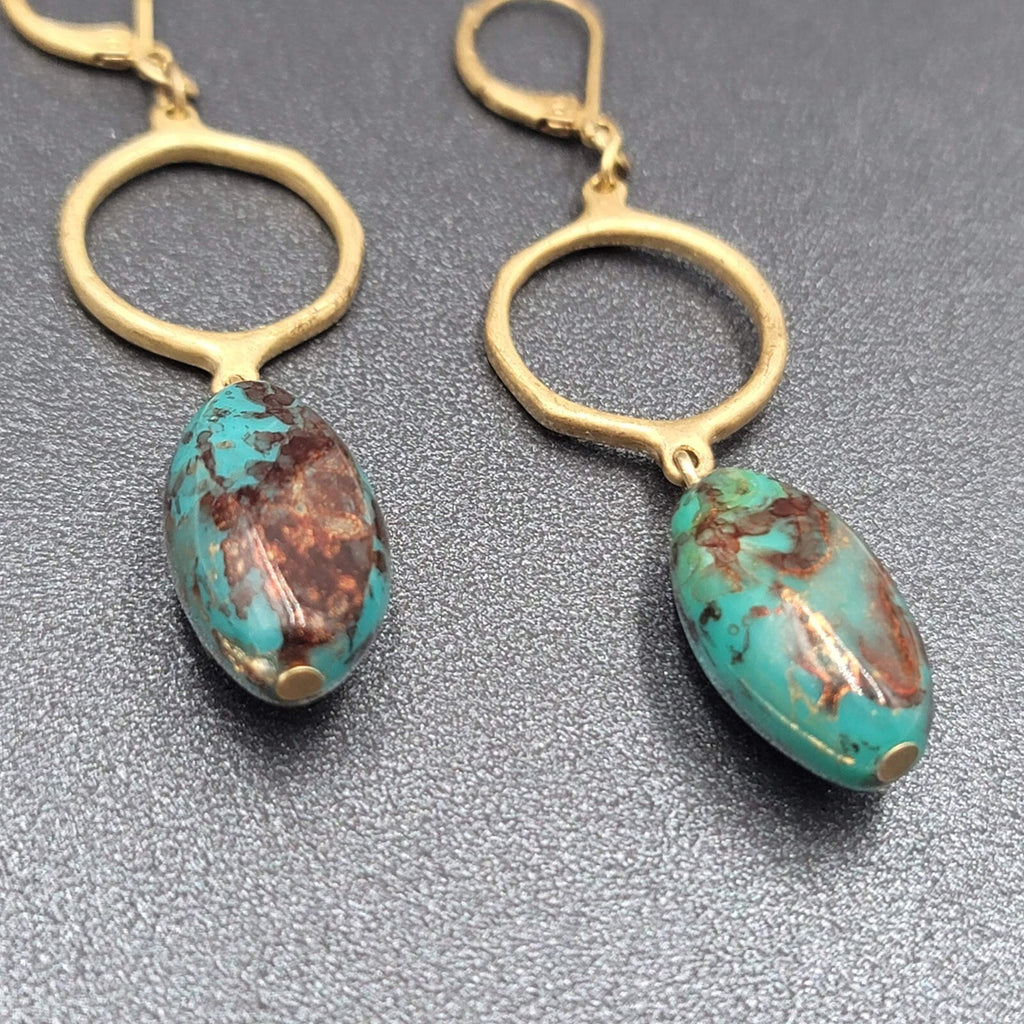 Pierced Earrings Gold tone Acrylic Faux Stone Bead Dangle 2"