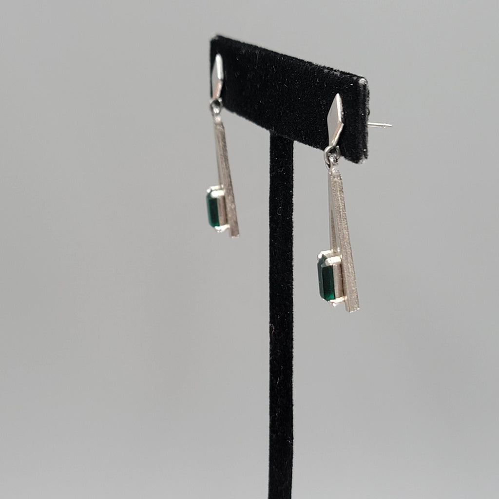 Vintage Avon Pierced Earrings Green Stone Silver tone Dangle  1.5 in