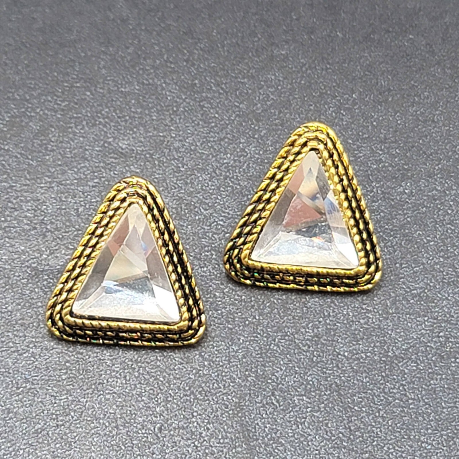 Pierced Earrings Gold tone Faceted Crystal Triangle Drop 1" SO Sparkly!!