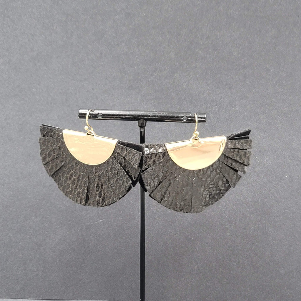 Pierced Earrings Black Snake Skin Print Tassel Fan Gold tone Dangle 1.5"