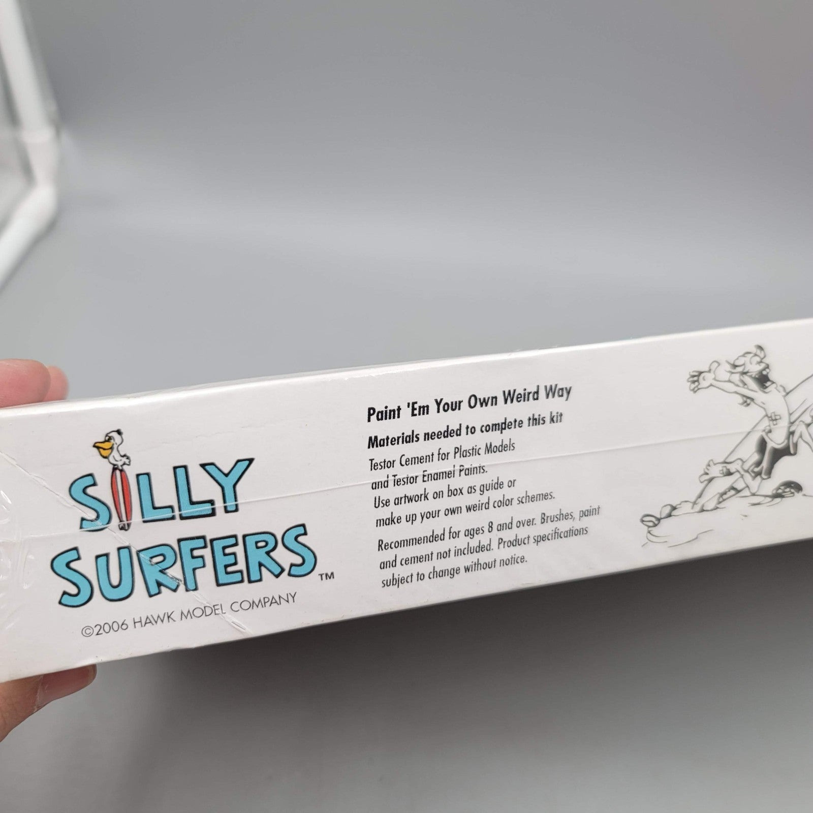 Hawk Classics Silly Surfers Hot Dogger & Surf Bunny Plastic Model Kit 16014