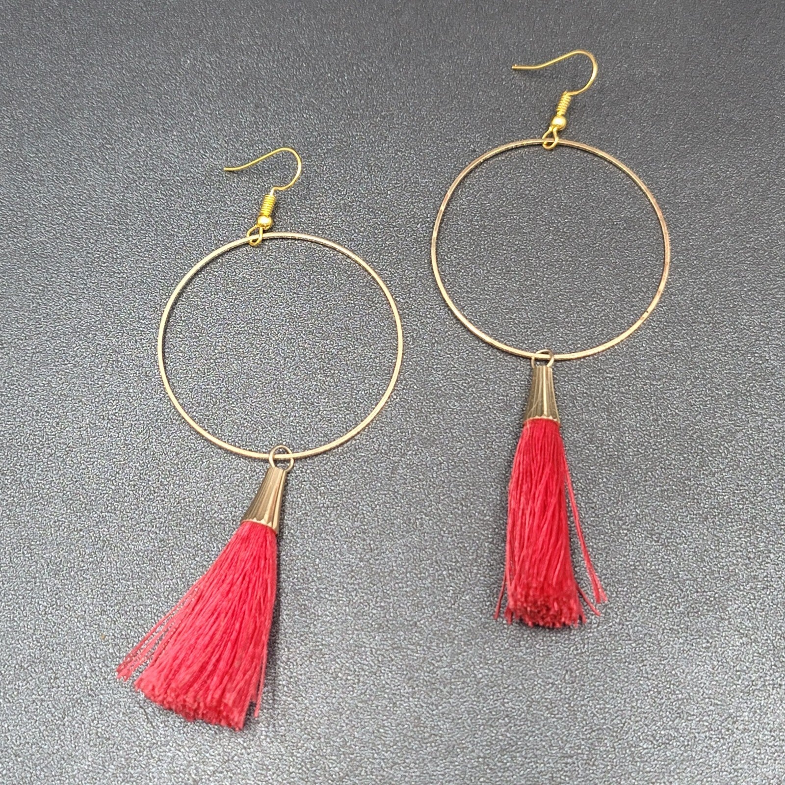 Pierced Earrings Gold tone Red Tassel Statement Dangle 3.5"
