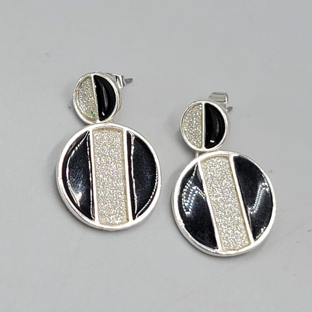 Pierced Earrings Silver tone Dangle Black Enamel Round 1 1/8"