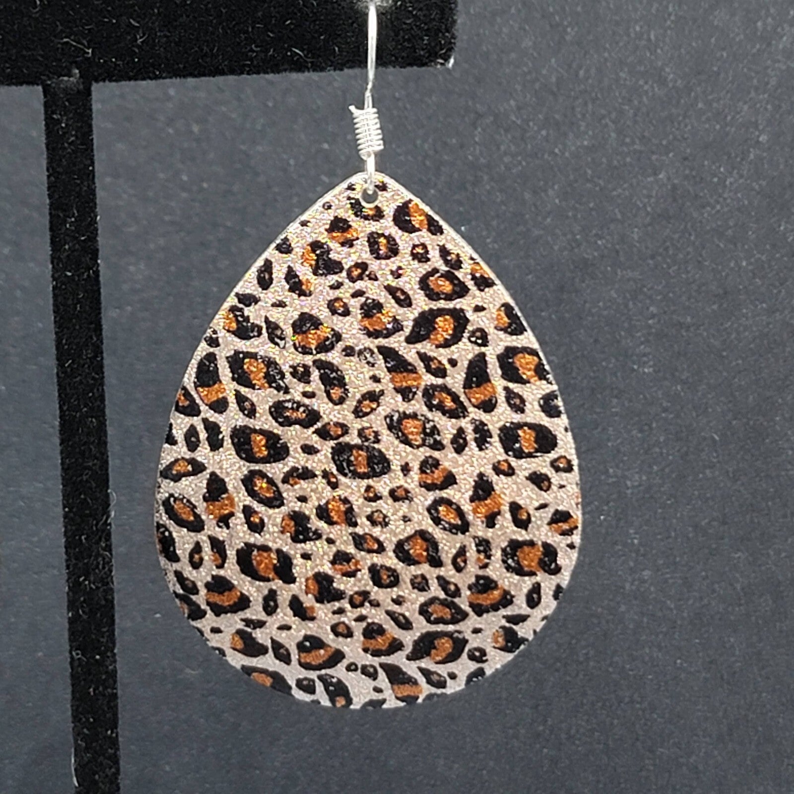 Pierced Earrings Leopard Print Metal Teardrop Dangle 2"