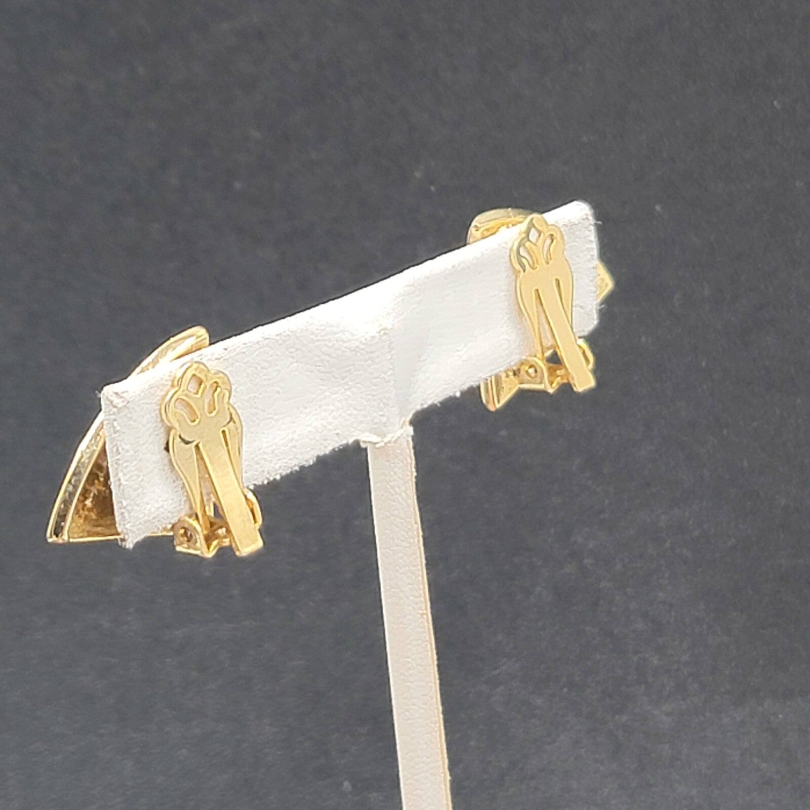 Vintage Clip on Earrings Gold Plated Red Enamel Fan Design 3/4"
