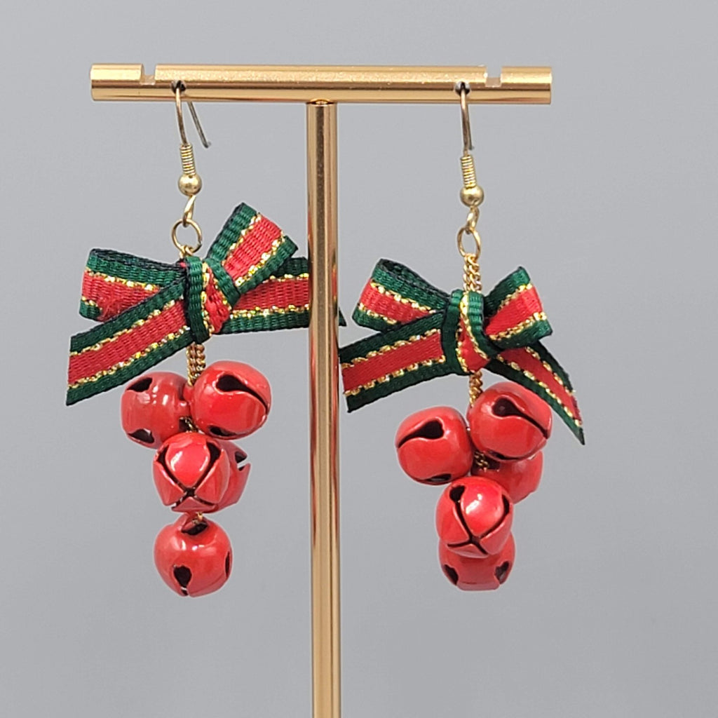 Vintage Christmas Jingle Bells Pierced Earrings Ribbon Gold tone Dangle 2"