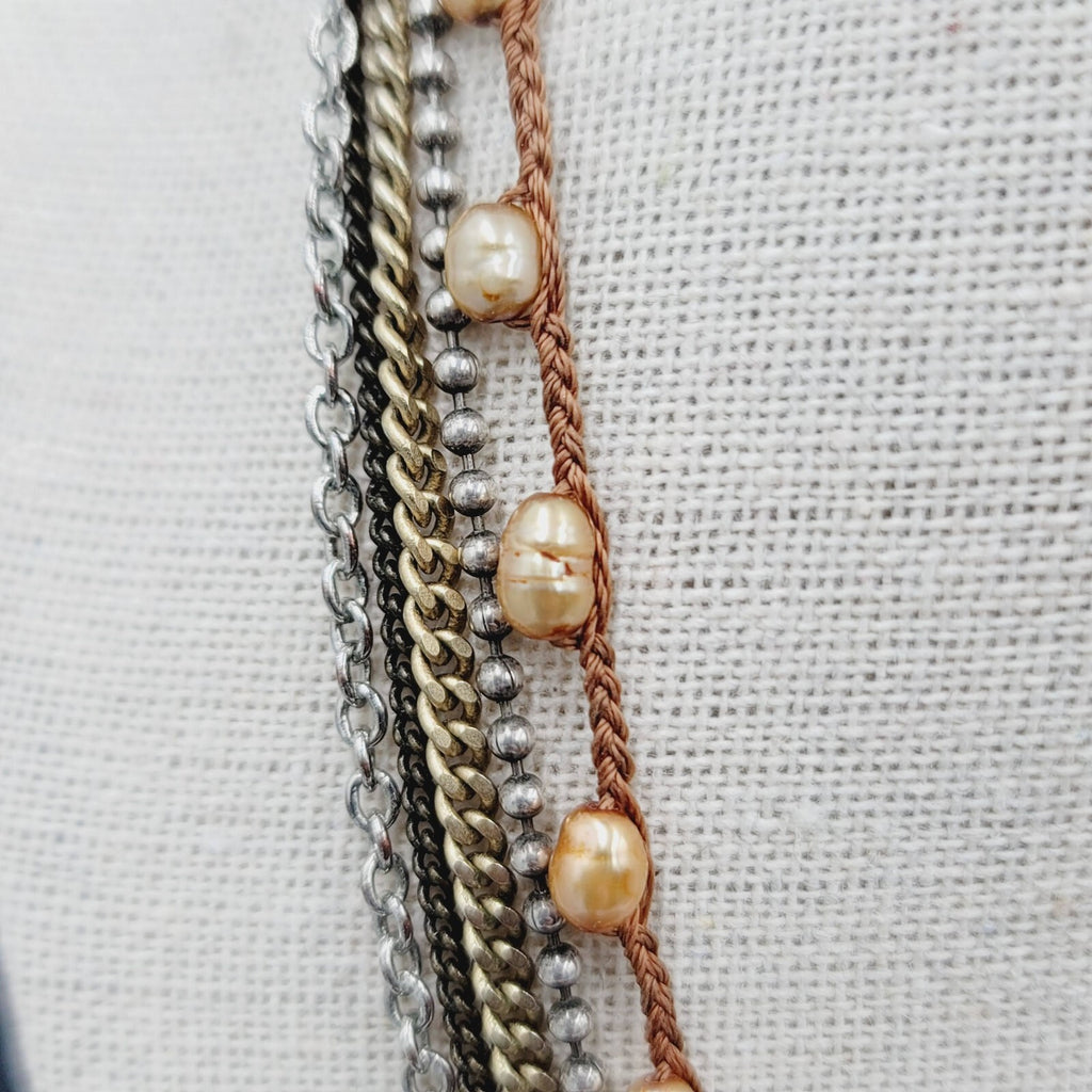Premier Designs Layered Necklace  Freshwater Pearl Gold Tone Beads 18"-21"