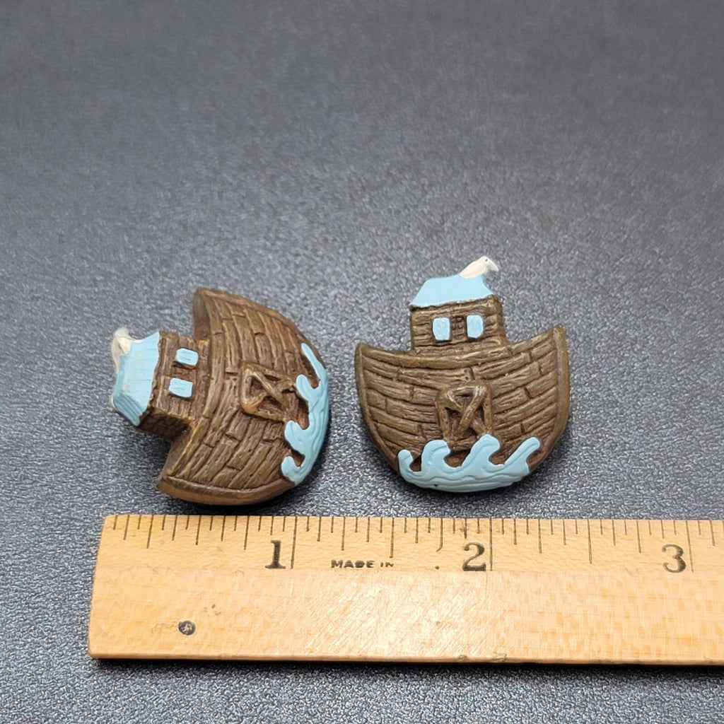 Vintage Clip on Earrings Noahs Arc Acrylic 1.25"