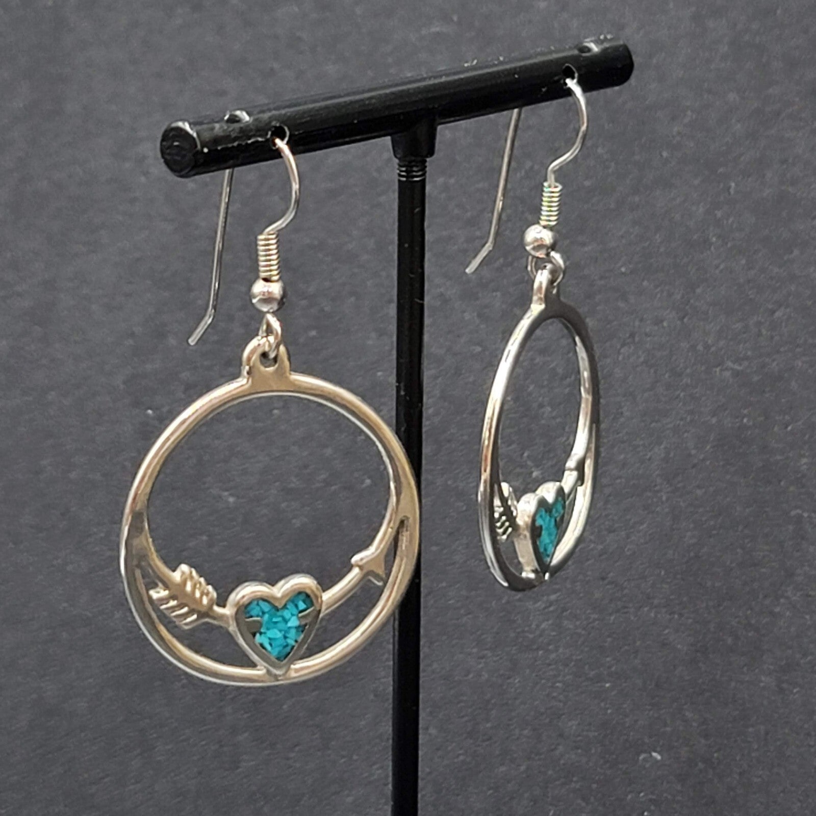 Vtg Pierced Earrings Silver tone Southwest Crushed Turquoise Heart Arrow 1.25"