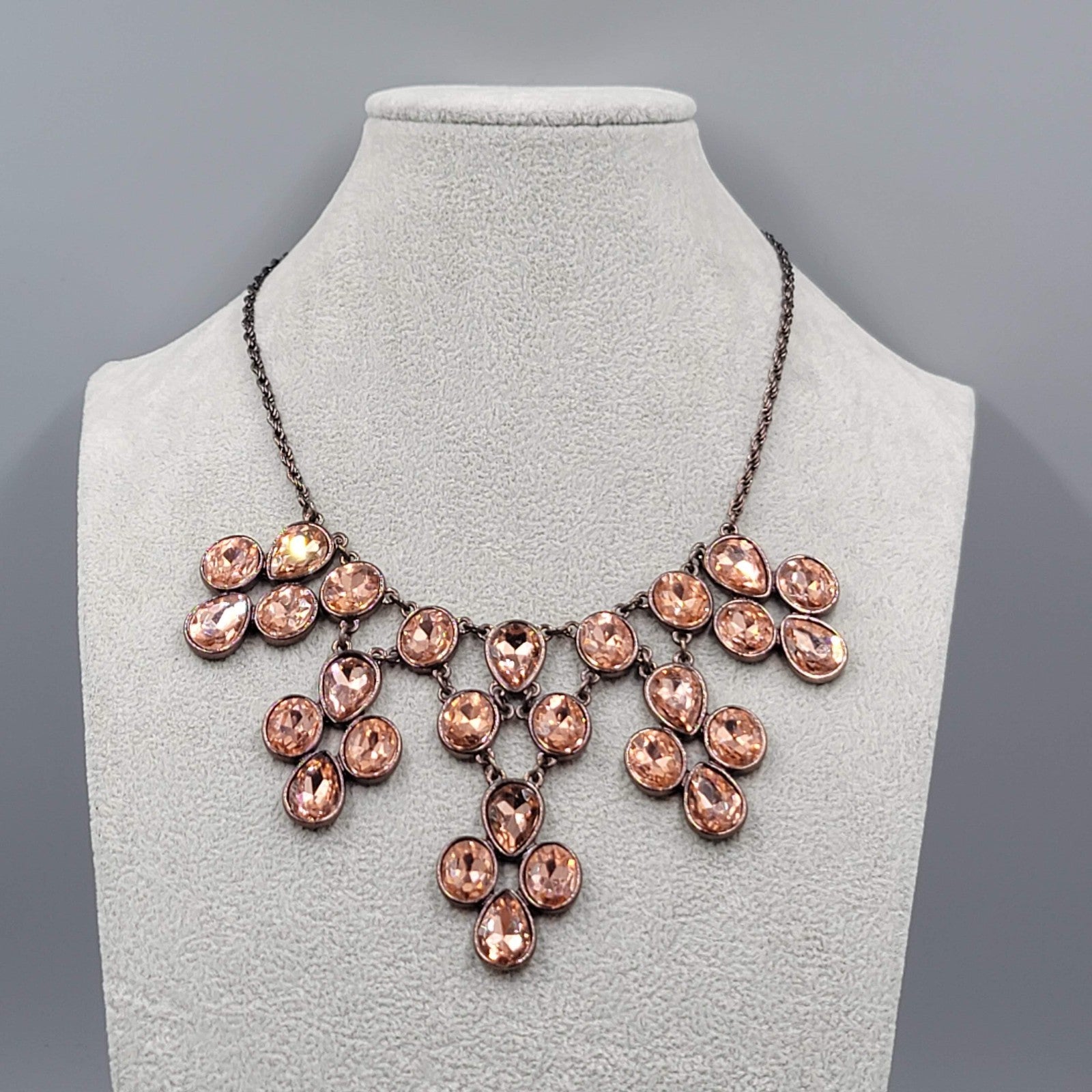 Lovely Apricot Crystal Bib Necklace Bronze tone 16"-18" EUC