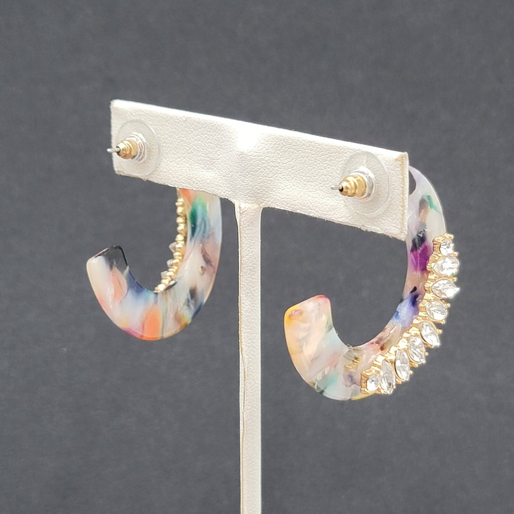 Pierced Earrings Confetti Acrylic Gold tone Rhinestones Hoops Dangle 1.5"