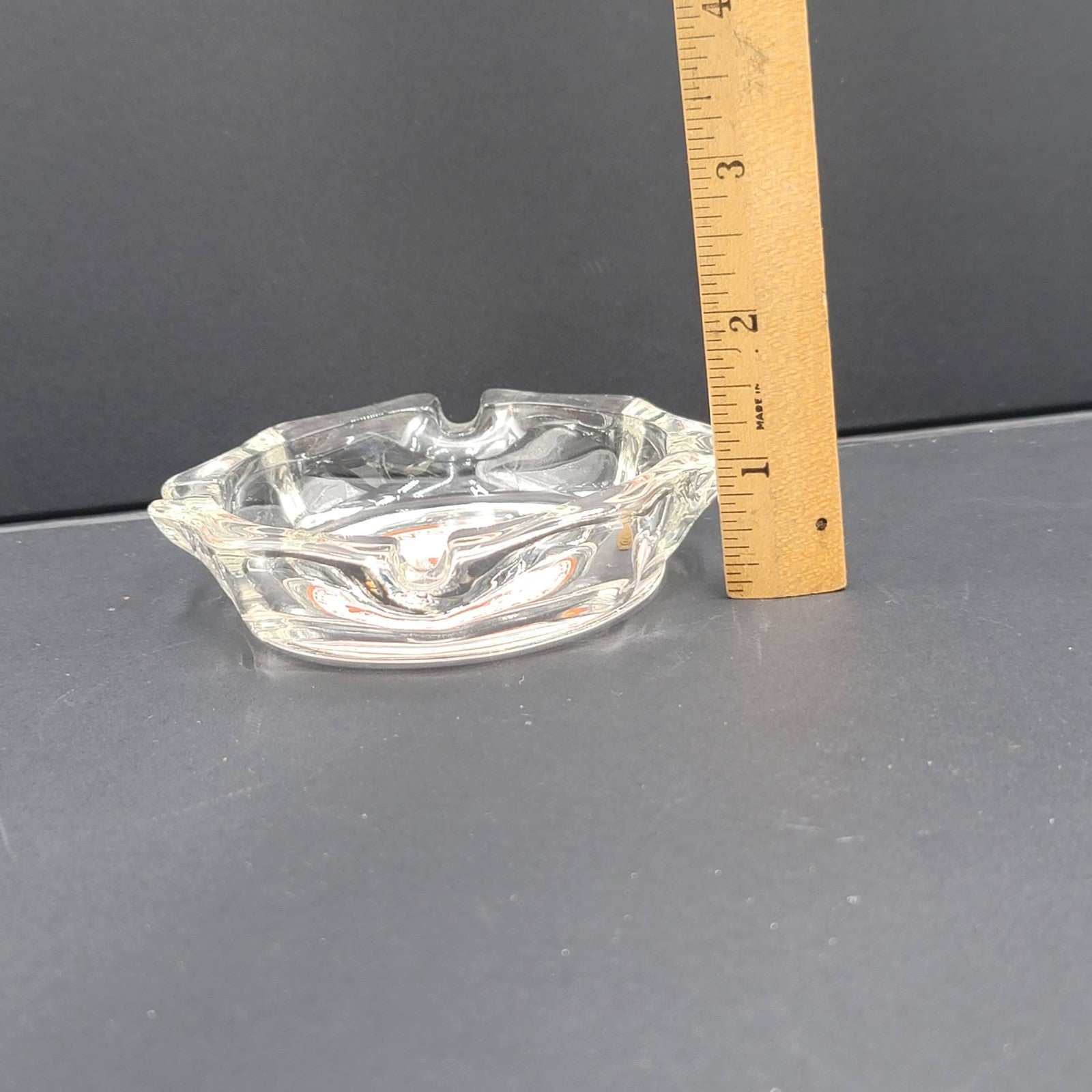 Vintage Glass Stockmens Motor Hotel Ashtray Elko Nevada Casino