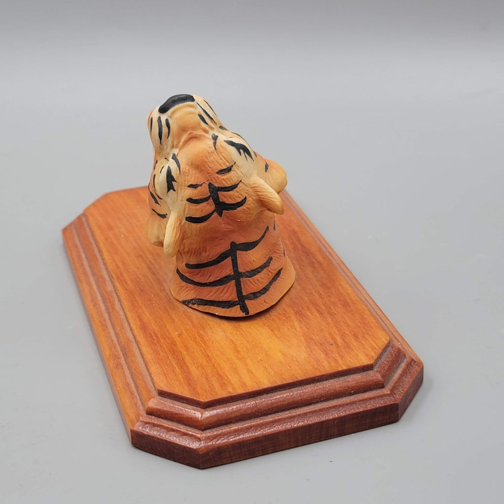 Vintage Ceramic TIGER Head Wood Wall Plaque 6 in Miniature