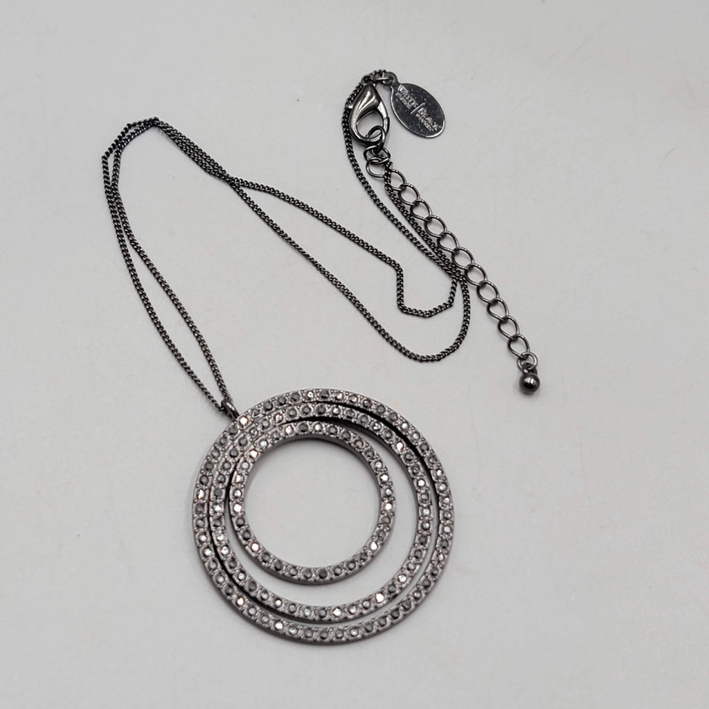 White House Black Market Necklace Black Metal Round Rhinestone Pendant 16"-18"