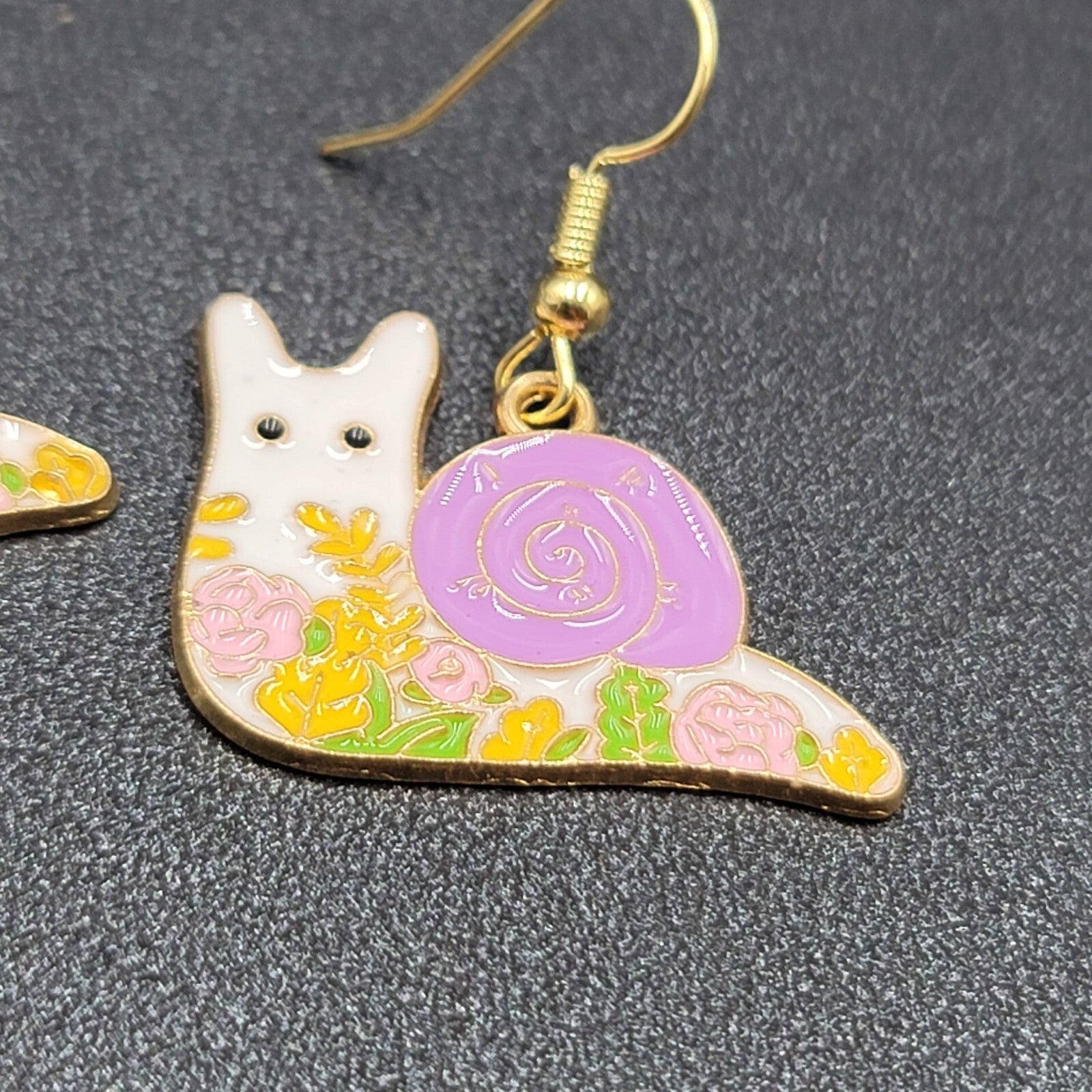 Purple Snail Pierced Earrings Gold tone Enamel Flowers Dangle 3/4"