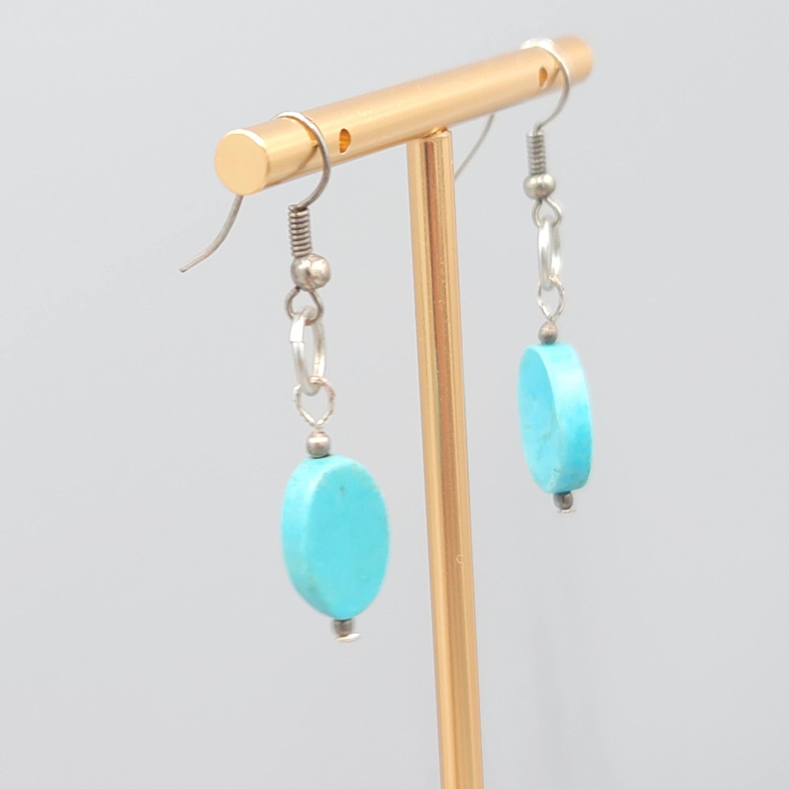 Oval Turquoise Bead Pierced Earrings Silver tone Dangle 1 1/8 in