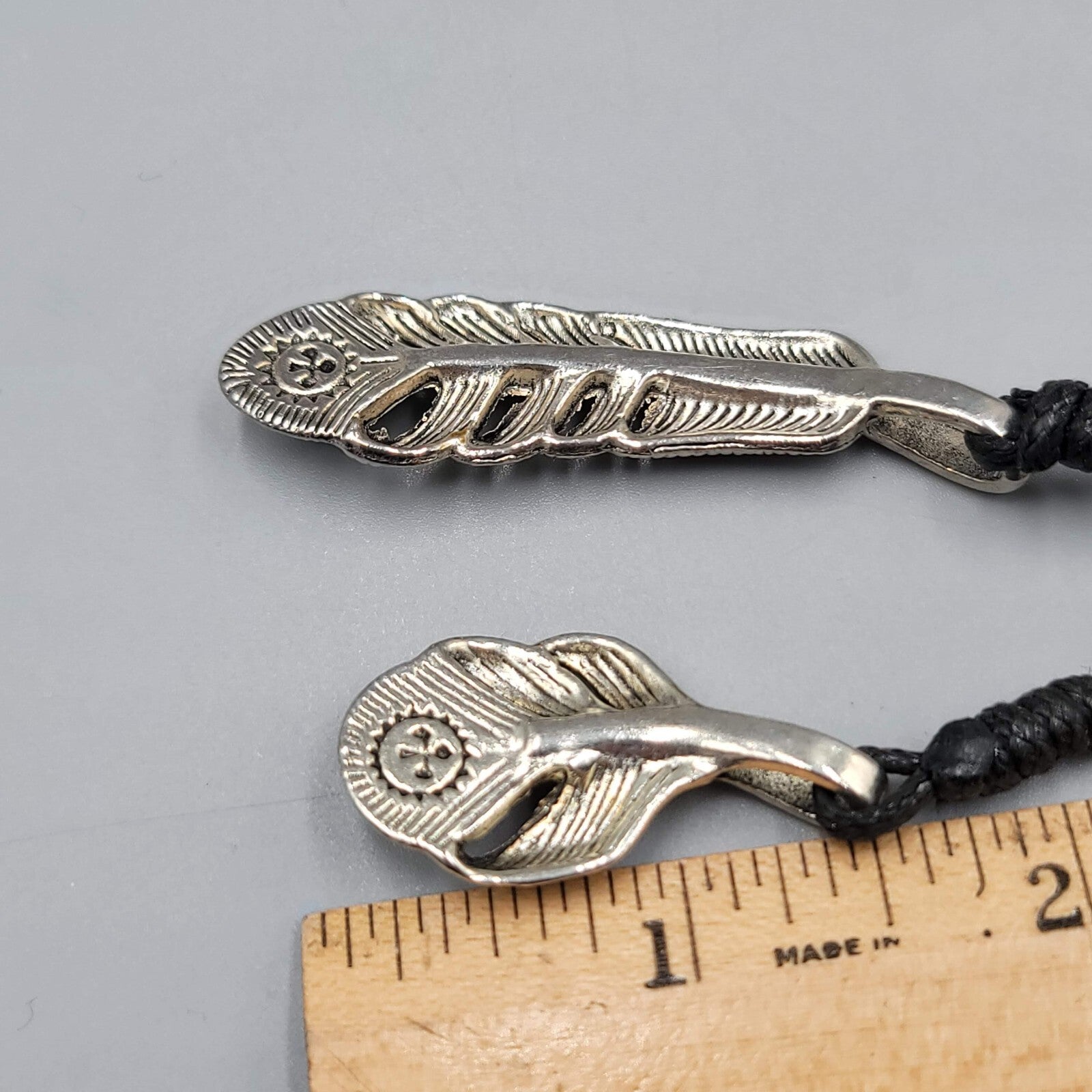 Bolo Style Wood Pendant Necklace Silver tone Feather Charms 30"