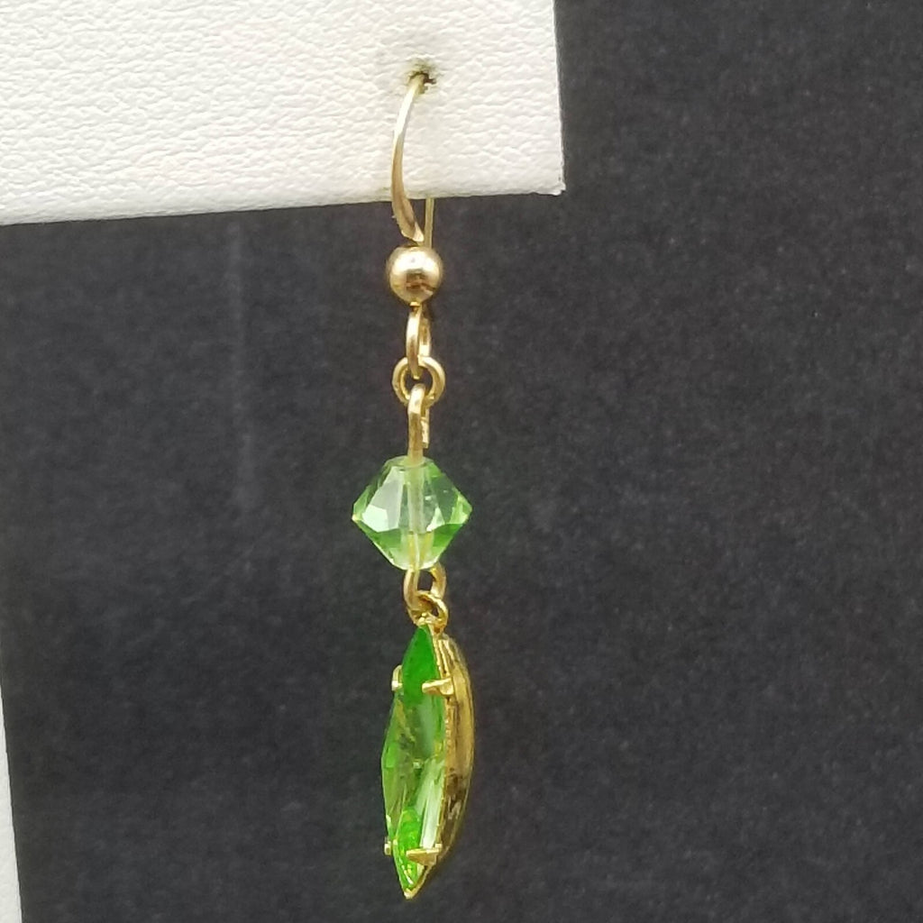 Pierced Earring Gold tone Green Crystal Faceted Bead Statement Dangle 1 1/8"
