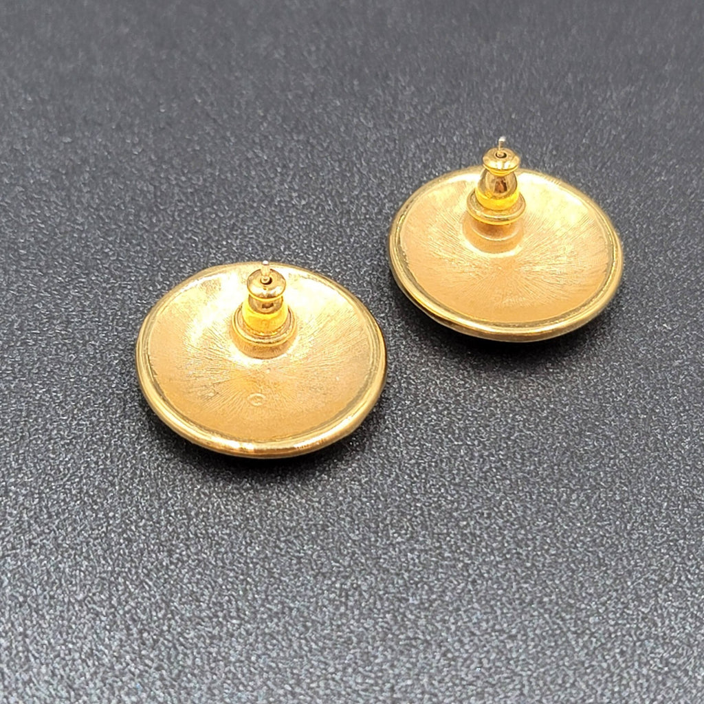 Vintage MONET Pierced Earrings Gold Plated Cream White Enamel Round 7/8"