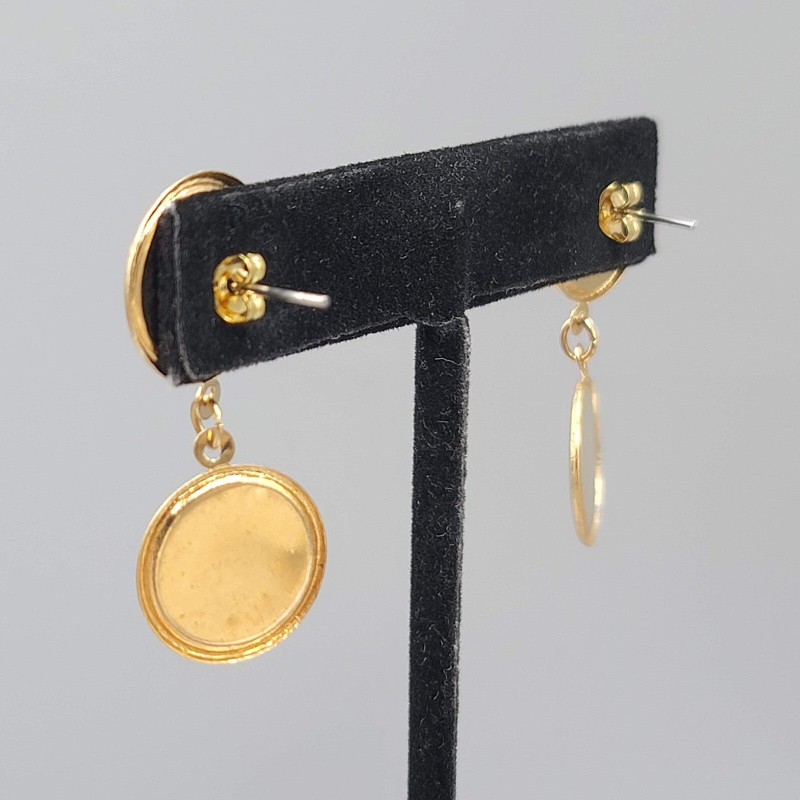 Vintage Pierced Earrings Purple Enamel Dangle Gold tone 1.5"