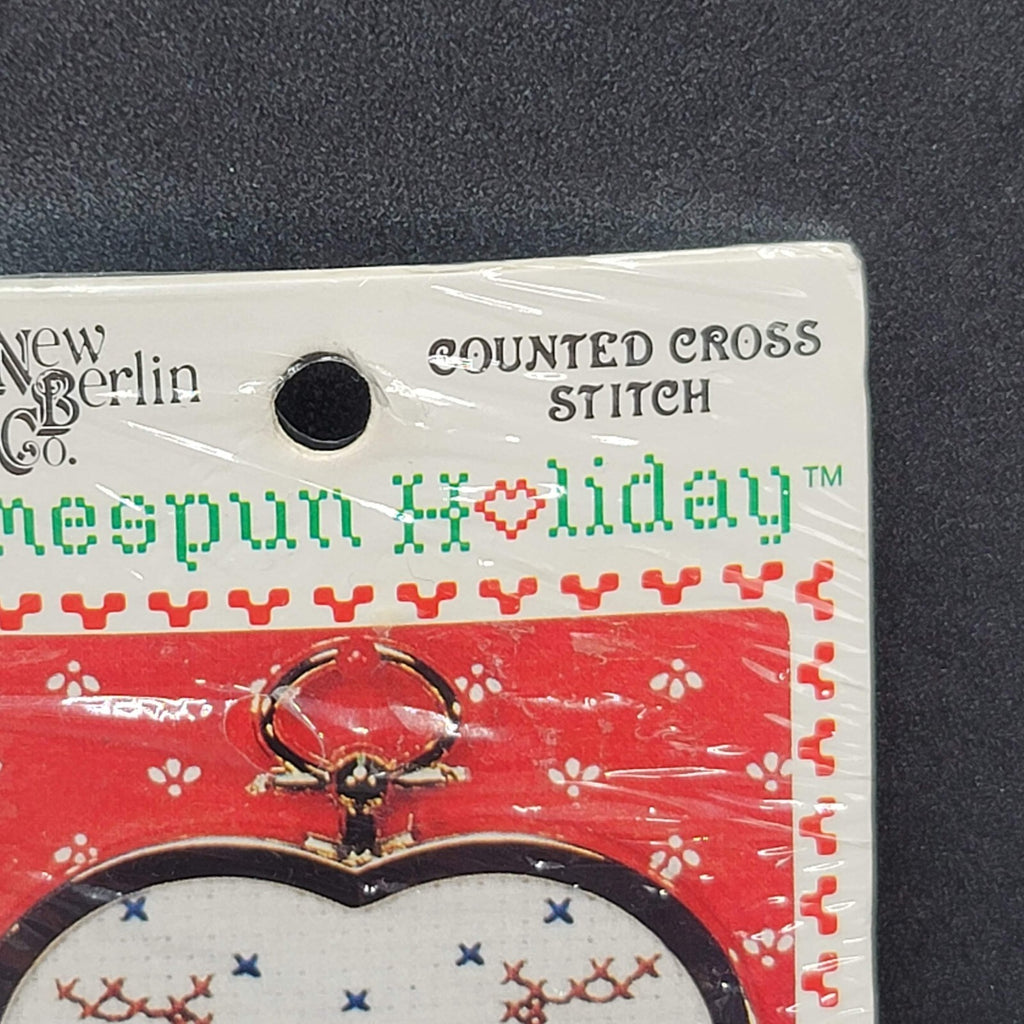 Homespun Holiday Ornament Cross Stitch Pattern Kit 30371