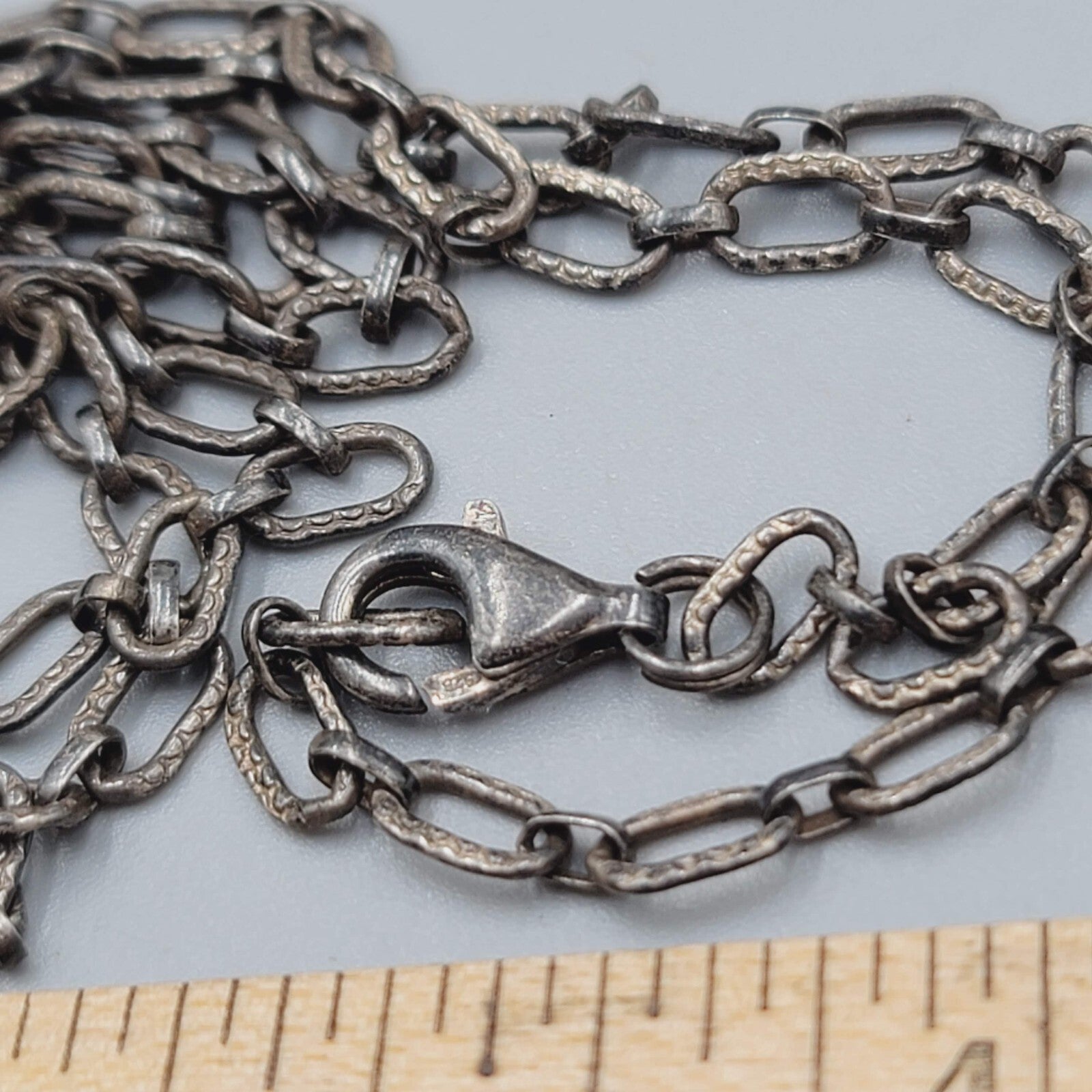 Sterling Silver Necklace Serpentine Stone Pendant Textured Chain 20"
