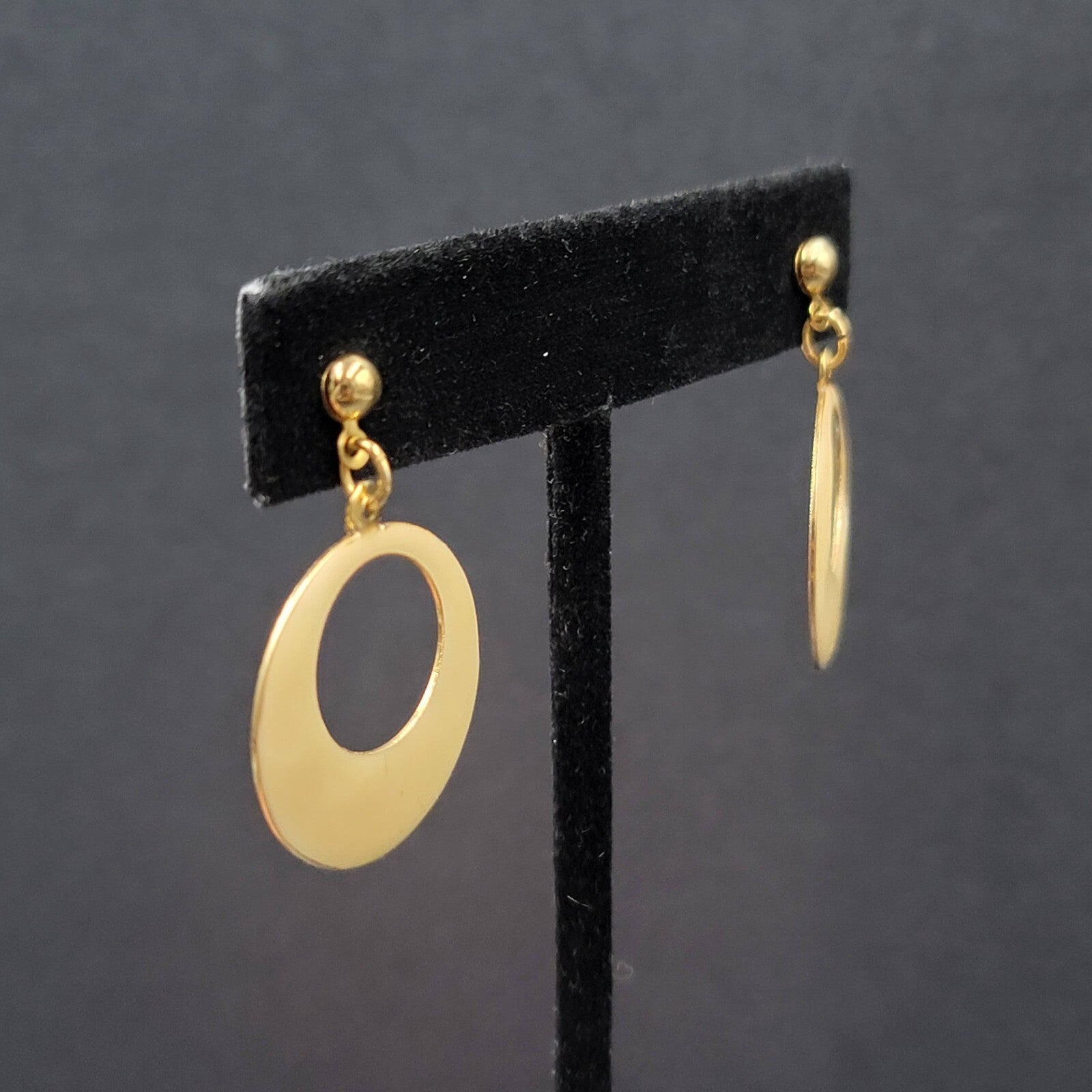 Vintage Pierced Earrings Gold tone Cream Enamel Dangle 1.25"