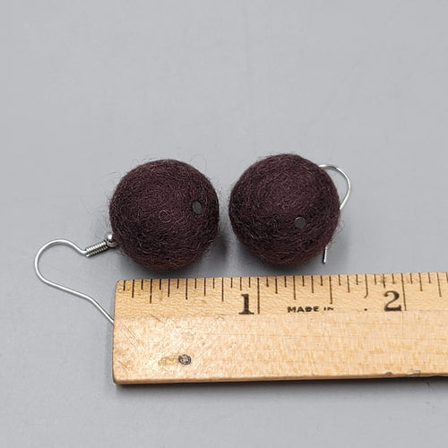 Brown Real Wool Ball Pierced Earrings Silver tone Dangle 3/4"
