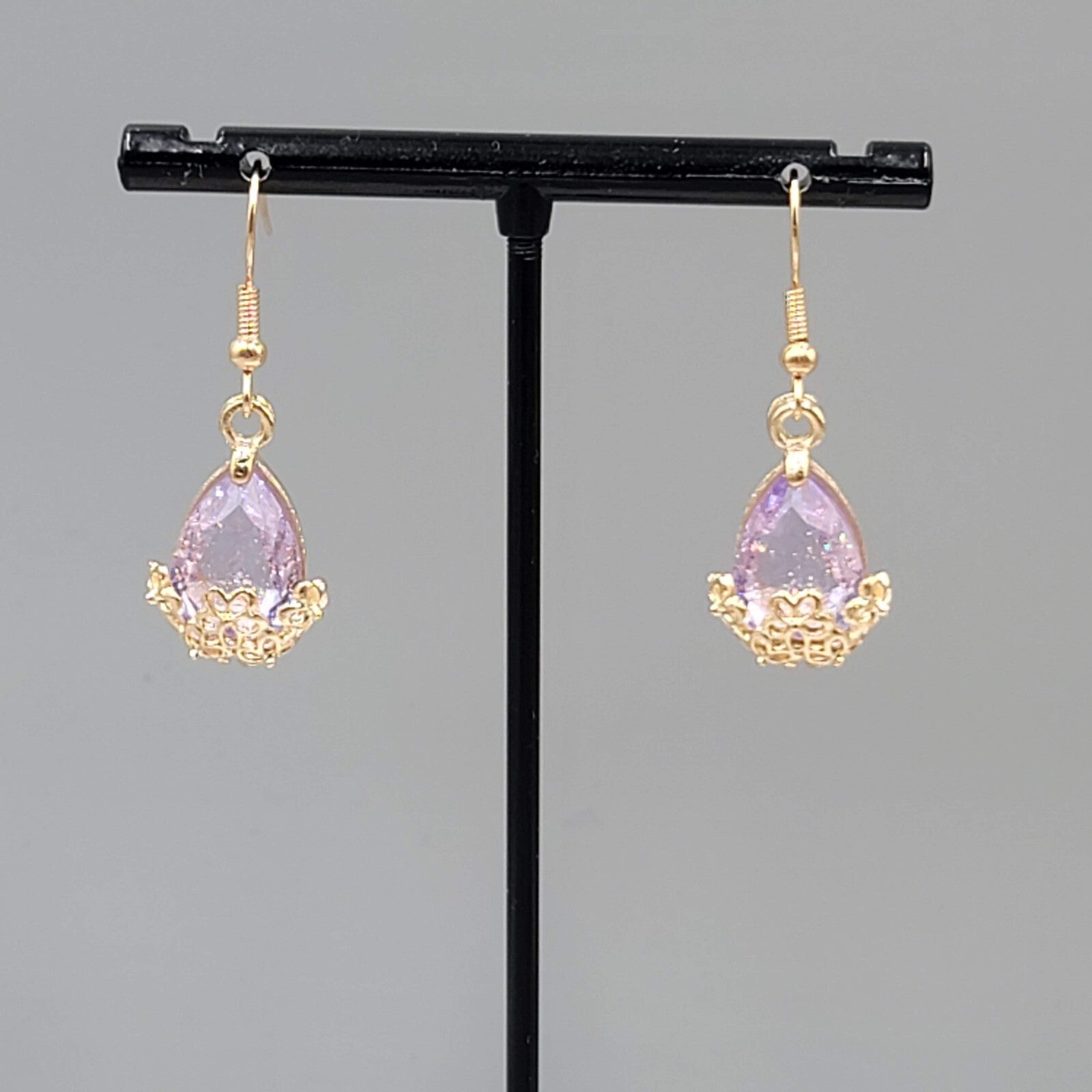 New Pierced Earrings Gold tone Glitter Purple Glass Teardrop Dangle 3/4"